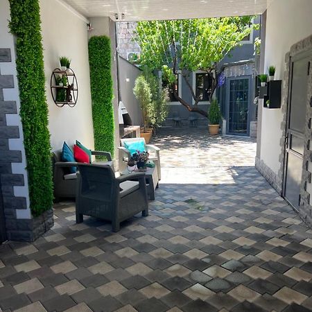 Comfortable Apartment Комфортные Апартаменты Self Check In Erevan Exterior foto