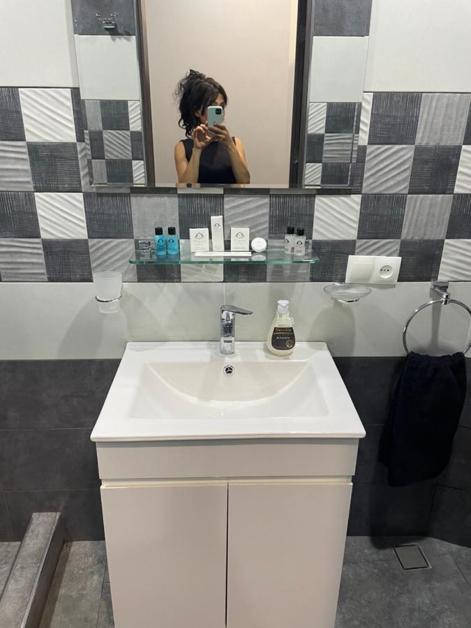 Comfortable Apartment Комфортные Апартаменты Self Check In Erevan Exterior foto